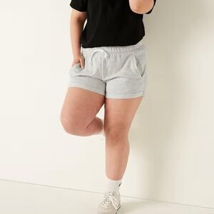 275 Athletic Shorts Women's in Gray